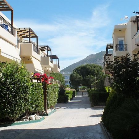 Geo Maisonette Lagonisi Bagian luar foto